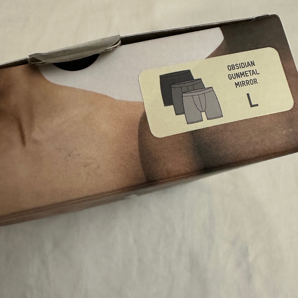 NWT SKIMS Men's Boxer Briefs - Cream and Gray - Picture 6 of 6